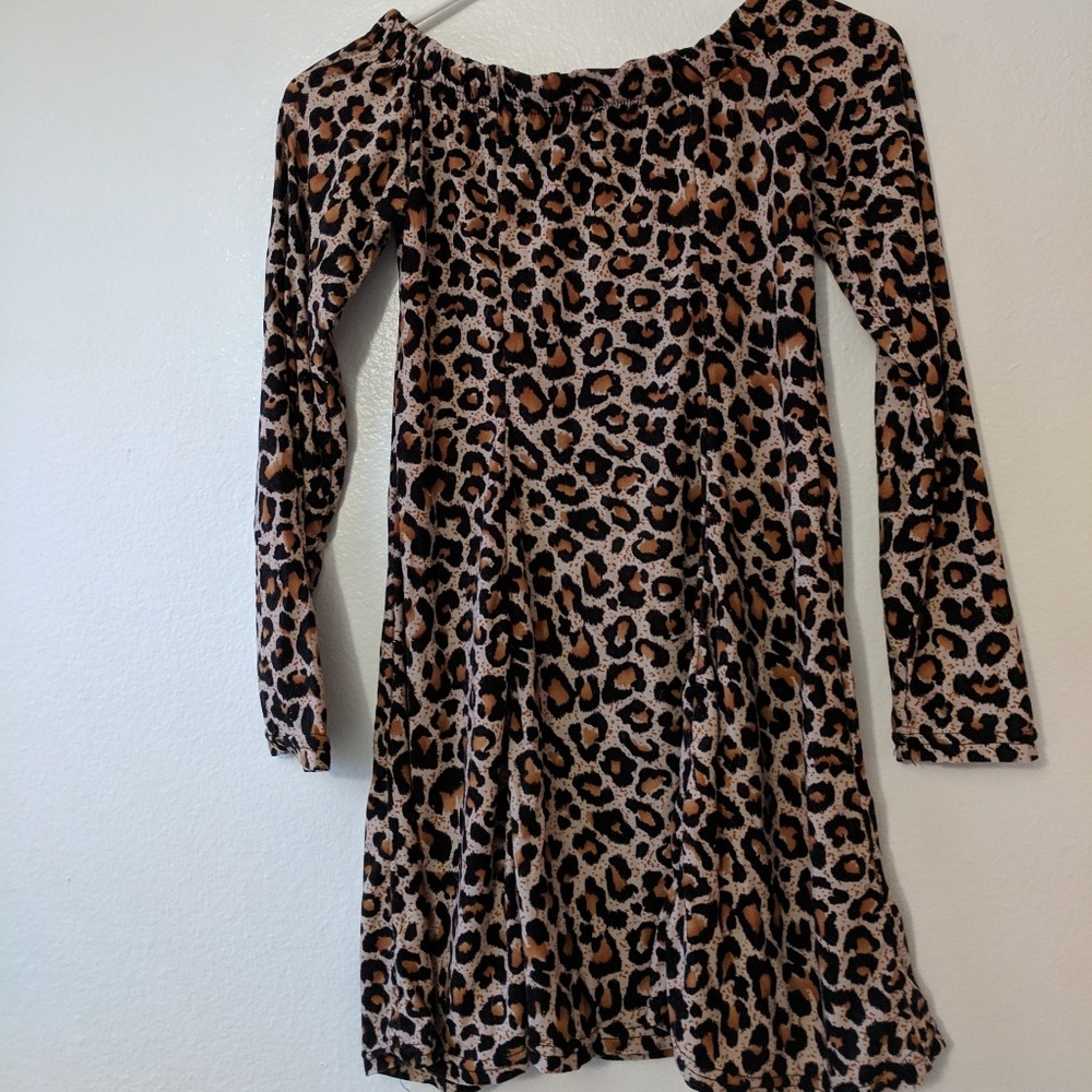 Dress - Picture 2 of 3